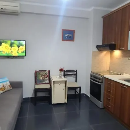 Perla 5- Seaview In Center *